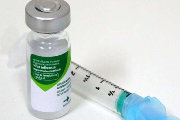 Vacina contra gripe é liberada para toda população a partir de 6 meses de idade