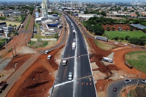 Mudança no trânsito: Viaduto da PUC em Londrina terá liberação adiada