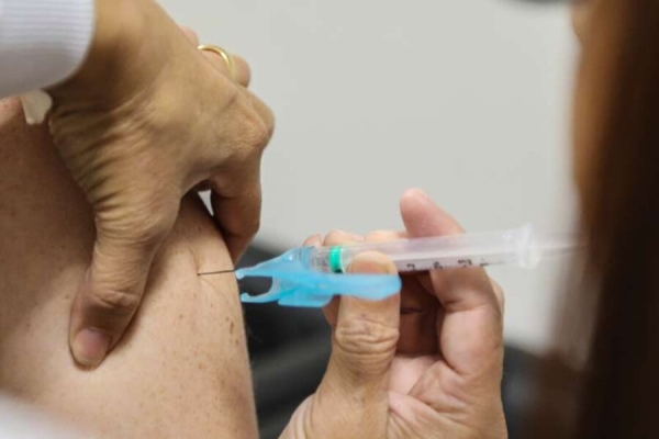 Mutirão em Londrina resulta na vacinação de 6.799 pessoas contra a gripe