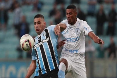 Londrina é derrotado por 1 a 0 contra o Grêmio em Porto Alegre