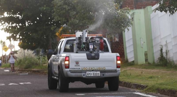 Novo inseticida contra mosquito da dengue deve chegar ao Paraná ainda neste mês