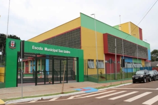 Escola Municipal no San Izidro ganha 1º prédio próprio em 25 anos