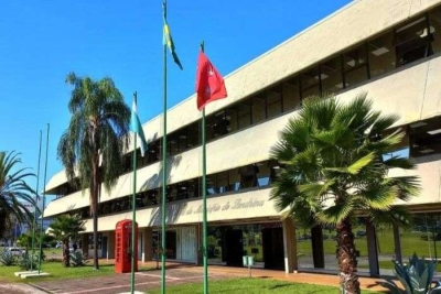 Serviços públicos de Londrina terão alterações no feriado de 1º de maio