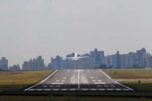 Instalação do ILS no Aeroporto de Londrina deve ficar para 2027