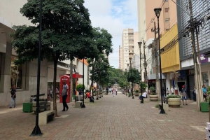 Comércio de Londrina fecha nesta sexta