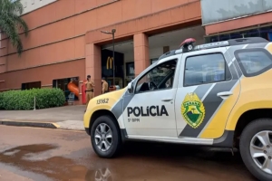Tiroteio dentro de shopping de Londrina deixa um morto