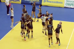 Londrina Vôlei vence Chapecó fora de casa em jogo disputado